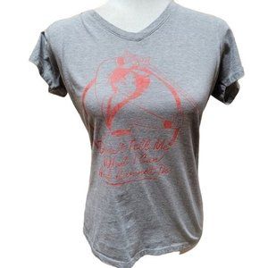 Disney Women's Size Medium Mulan Short Sleeve V Neck Tee Med Cotton Blend